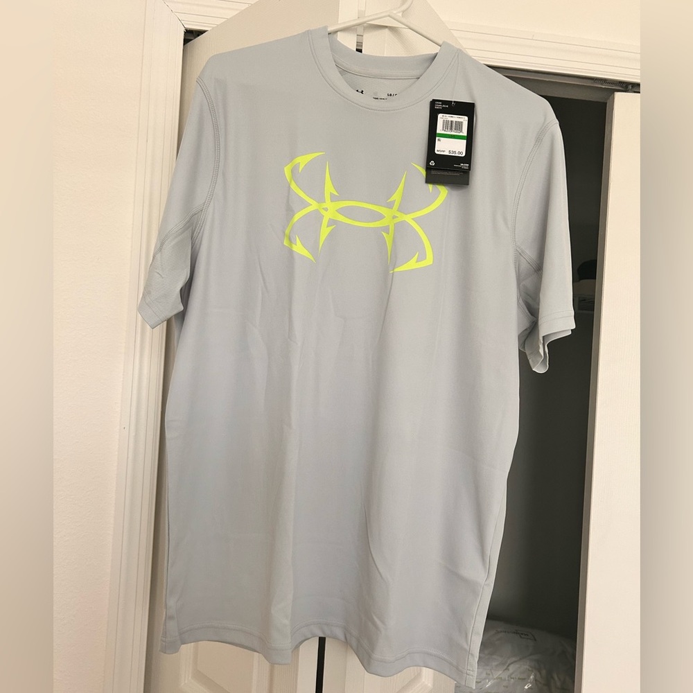 UA Men's Tshirt✨